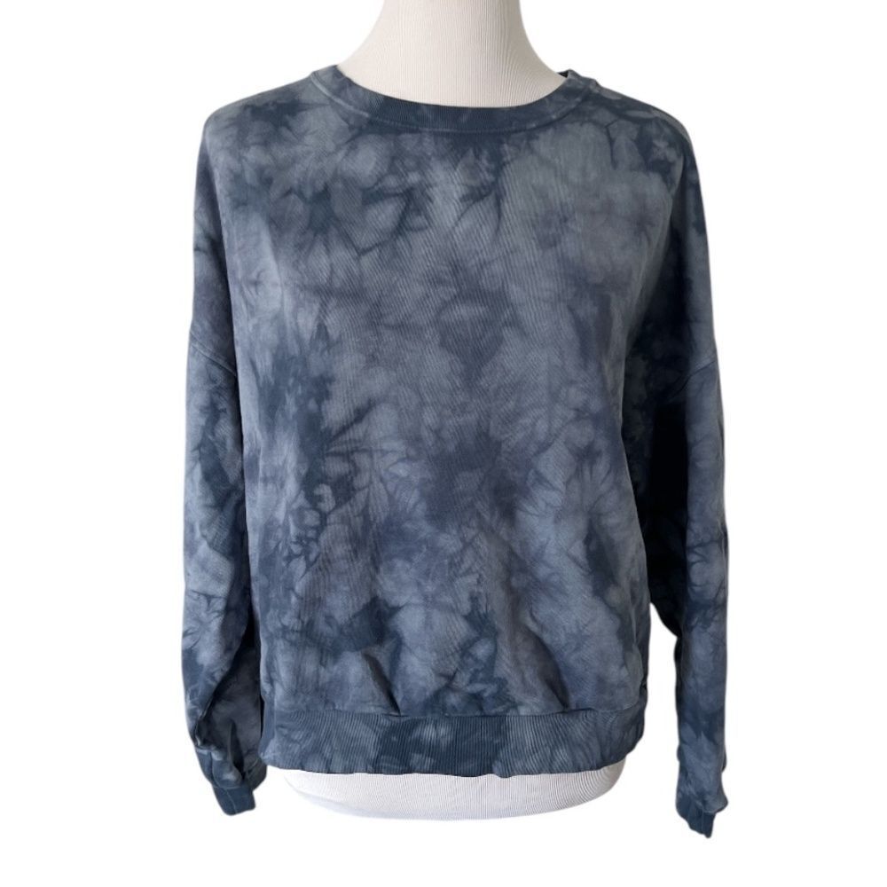 GAP Cloudy Blue Tie Dye Drop Shoulder Crew size M